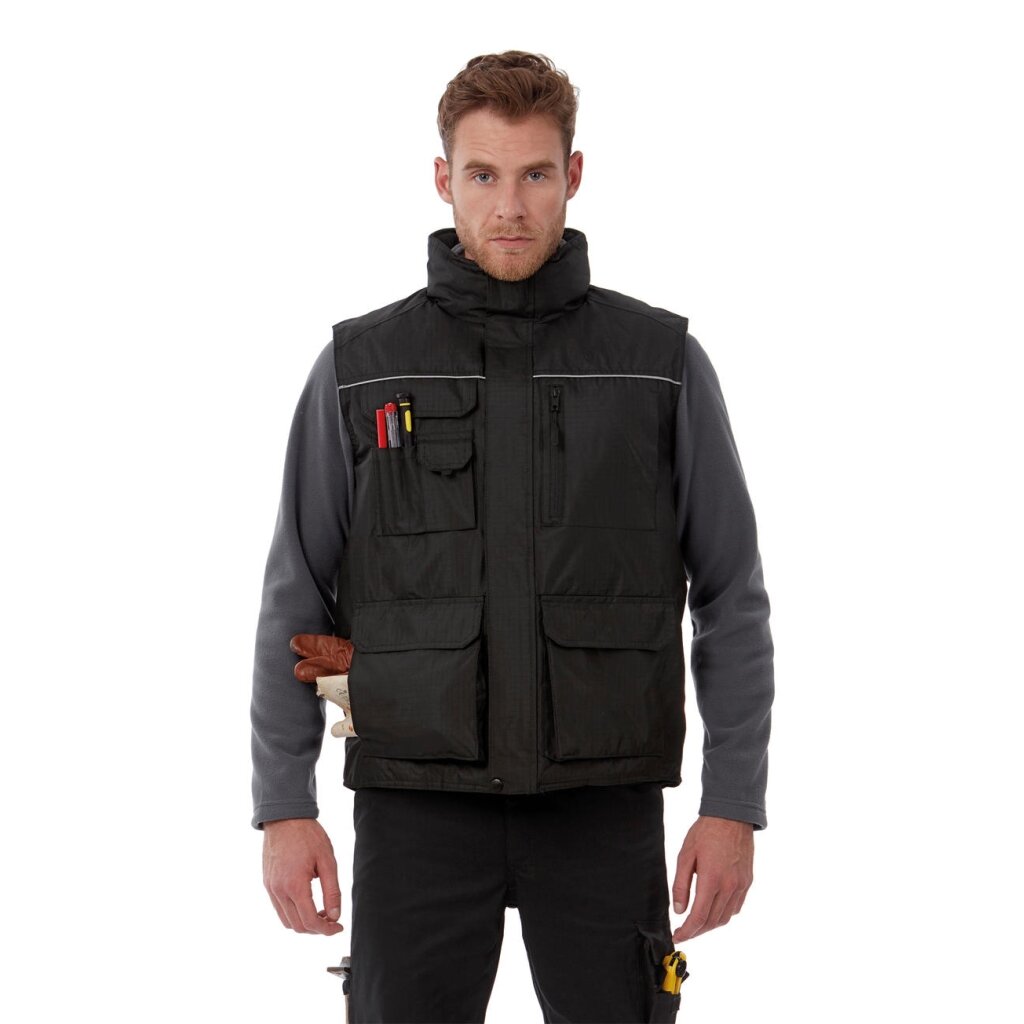 Darba B&C JUC40 veste 1