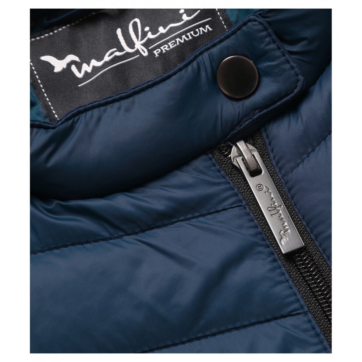 Moteriška dygsniuoto ir softshell MAL_555 audinio striukė 3 Moteriška dygsniuoto ir softshell MAL_555 audinio striukė 3