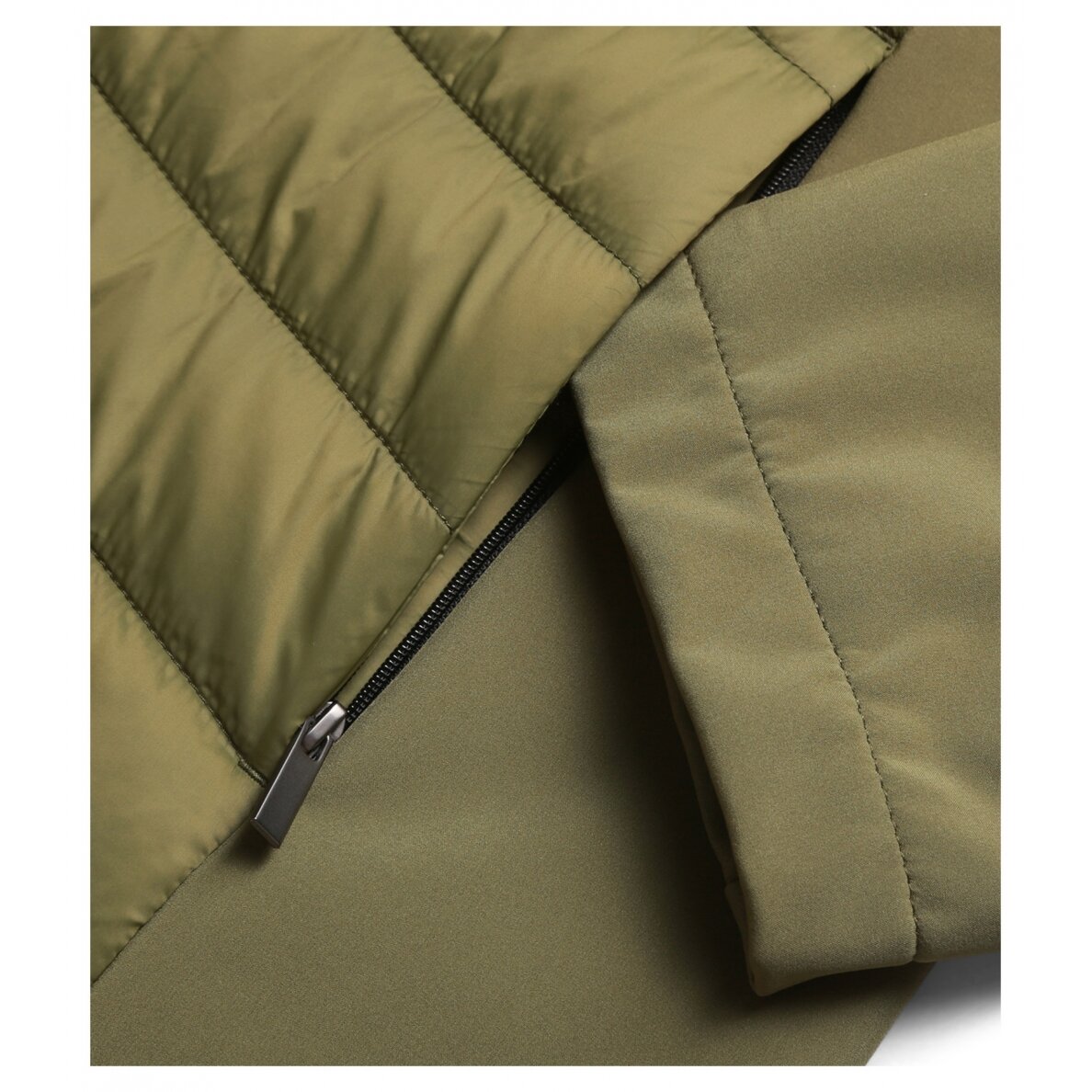 Vyriška dygsniuoto ir softshell MAL_555 audinio striukė 4 Vyriška dygsniuoto ir softshell MAL_555 audinio striukė 4